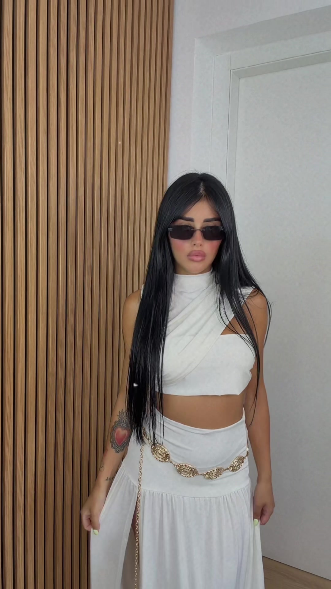 @Iconic look