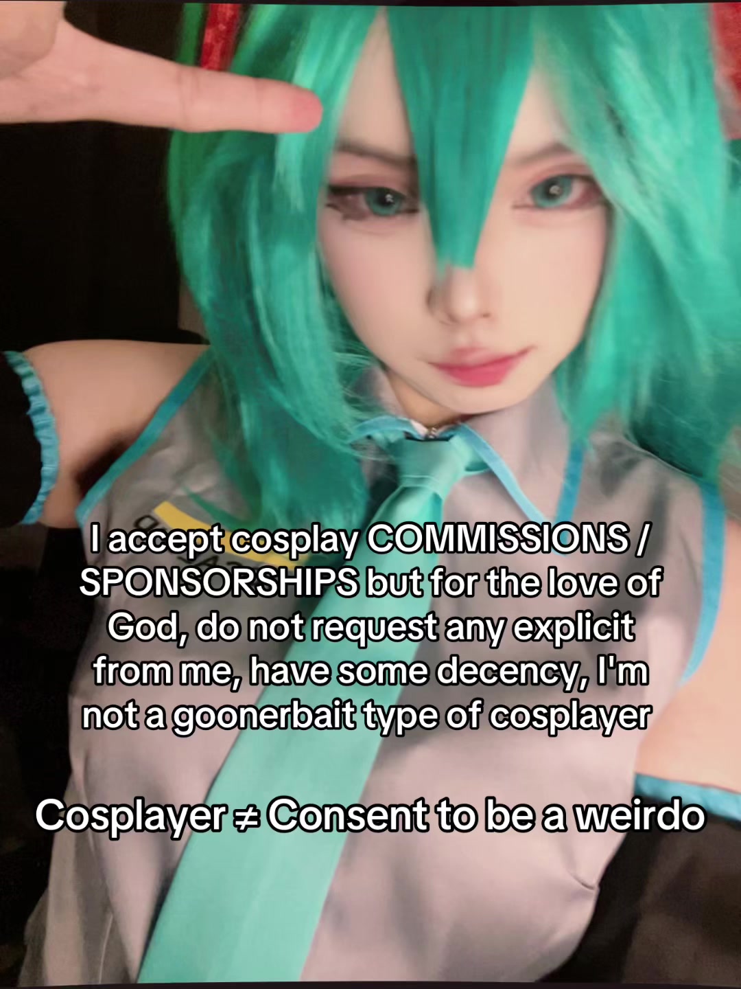 @kuroo ❀ coser