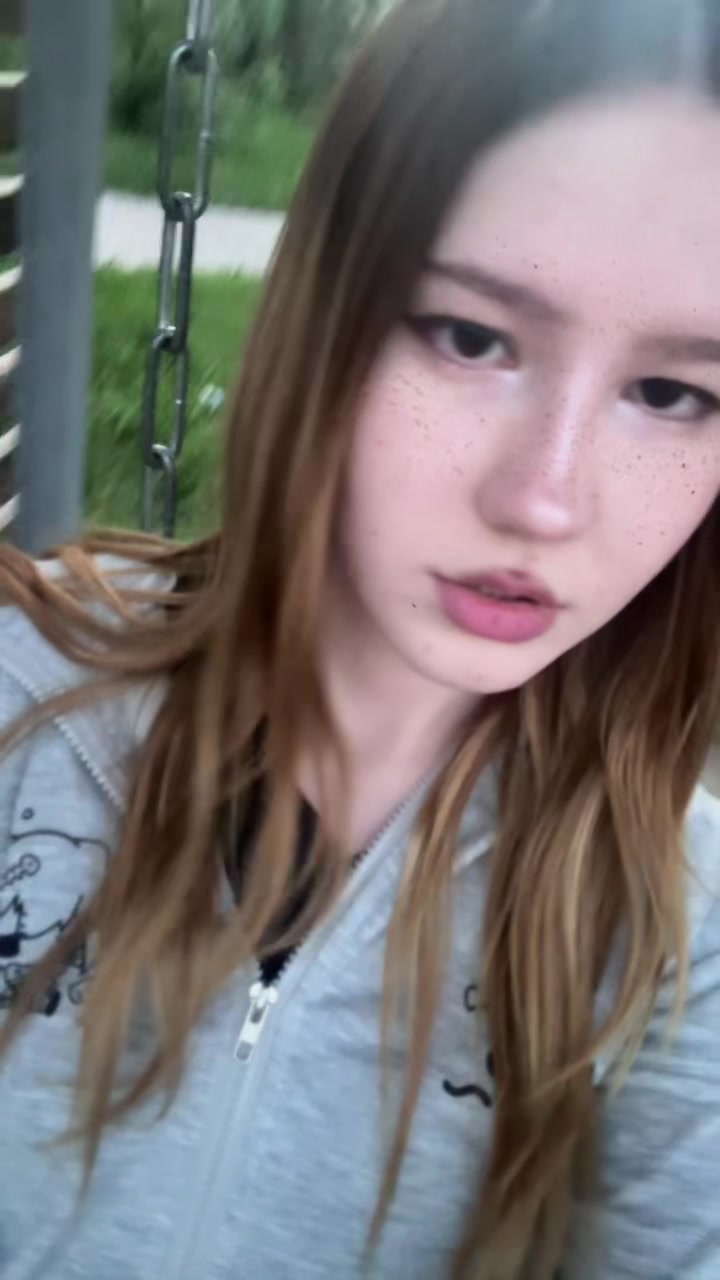 @соня кисс