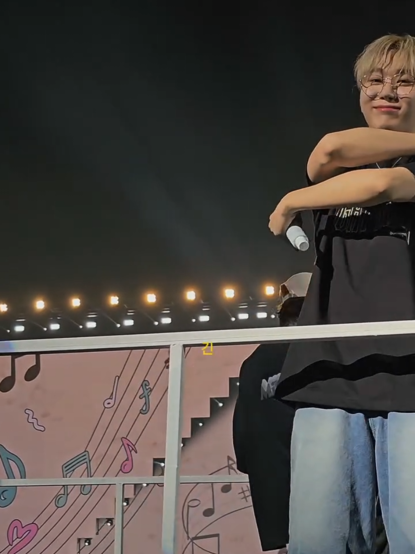 @긴