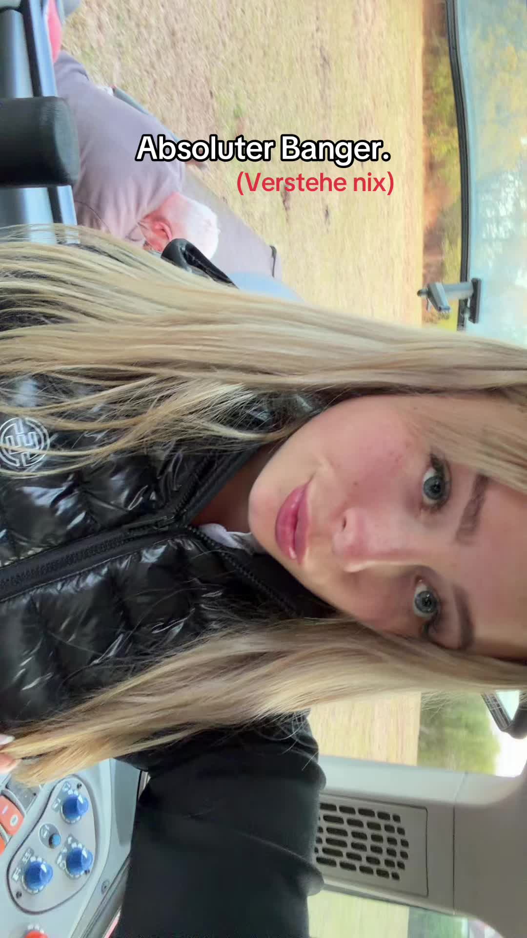 @Annikaleibold