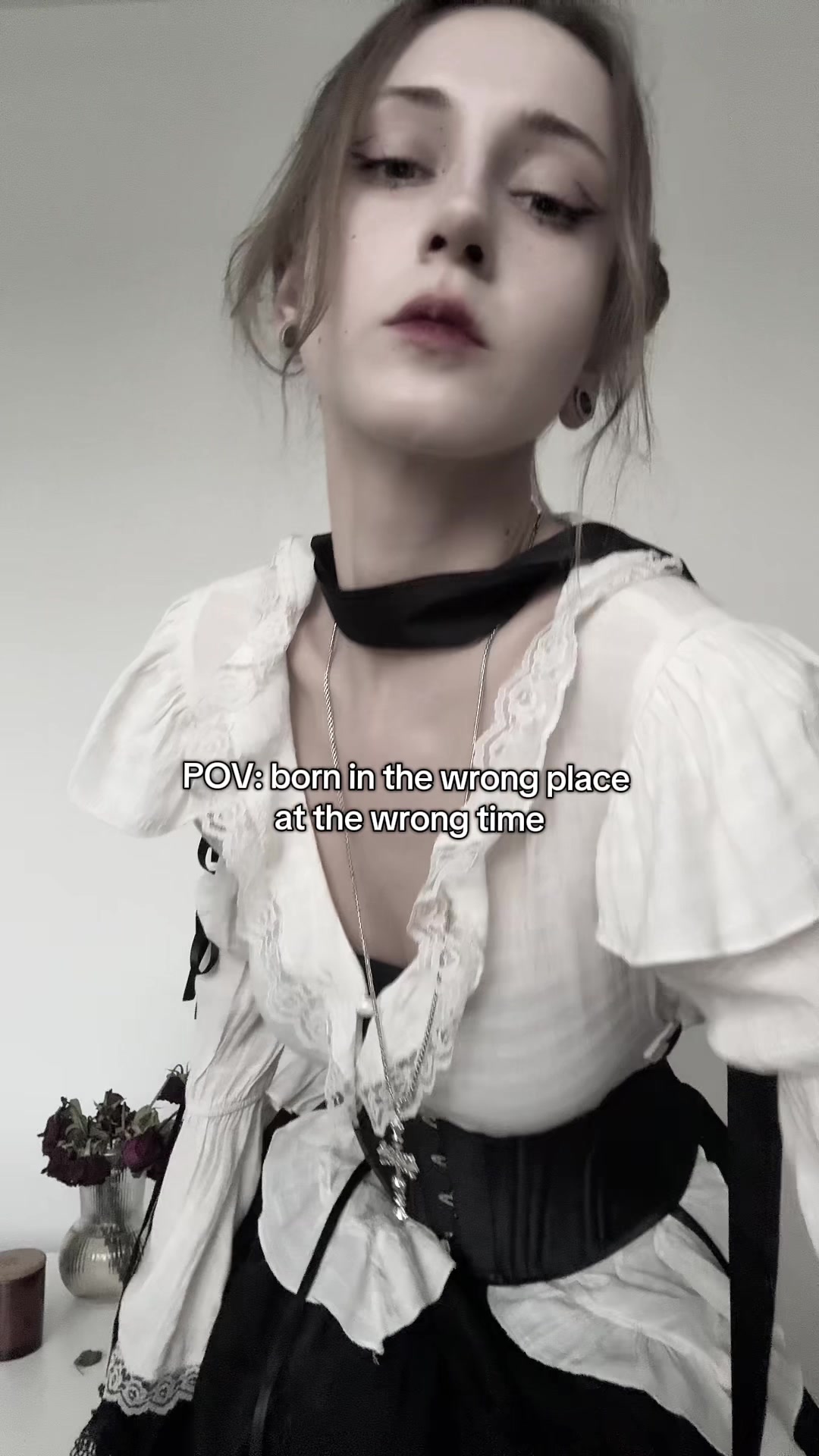 @𝒱𝒾𝑜𝓁𝑒𝓉𝓉 𝒲𝑜𝑜𝒹🥀