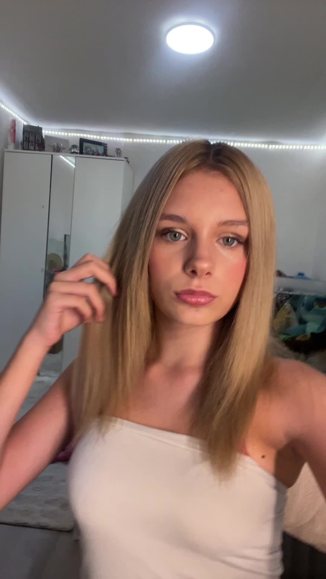 @Mariella✝️
