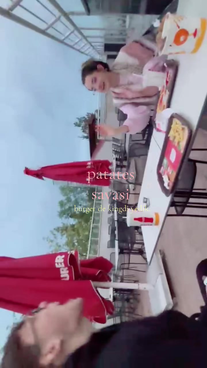 @sacmalıyosunbegum