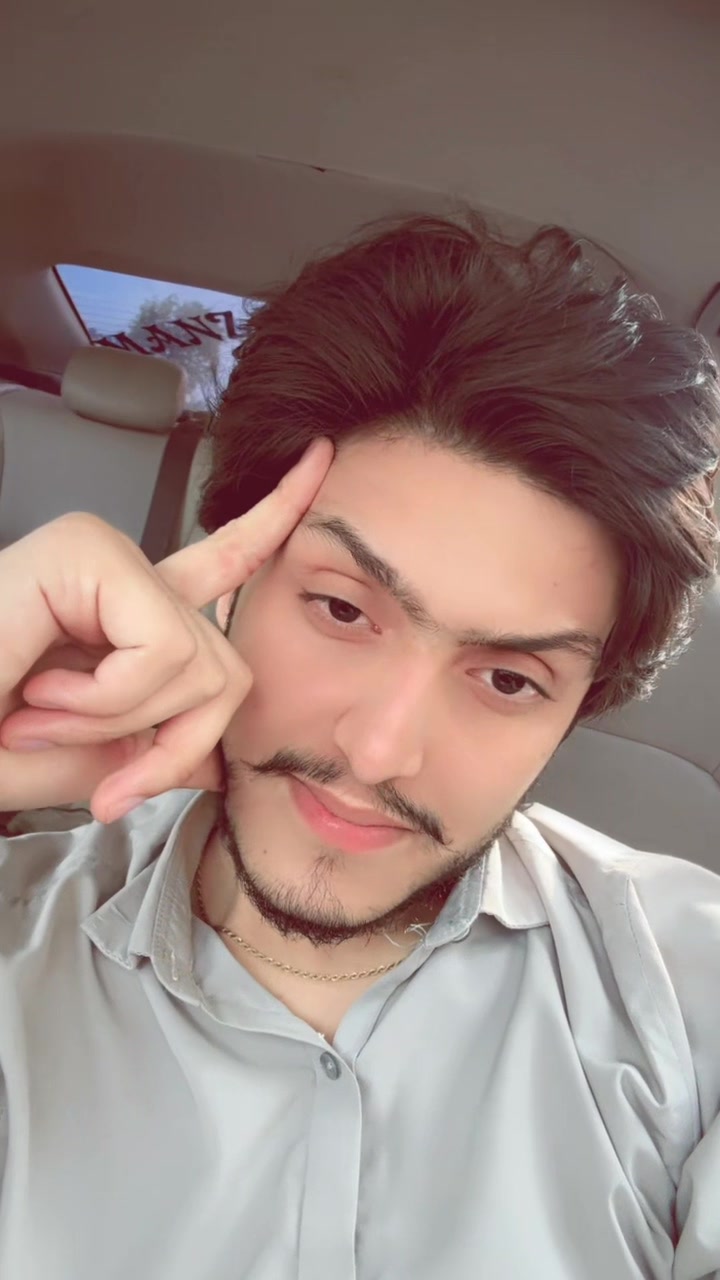 @🏴☠️خانزادہ منظر خان 🏴☠️
