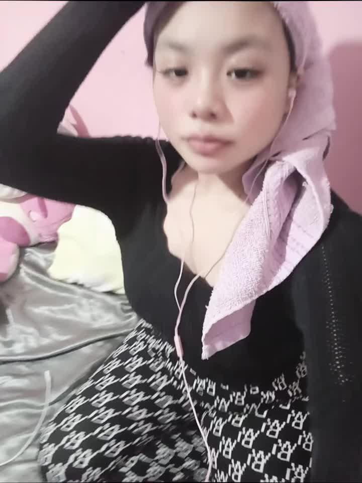 @09