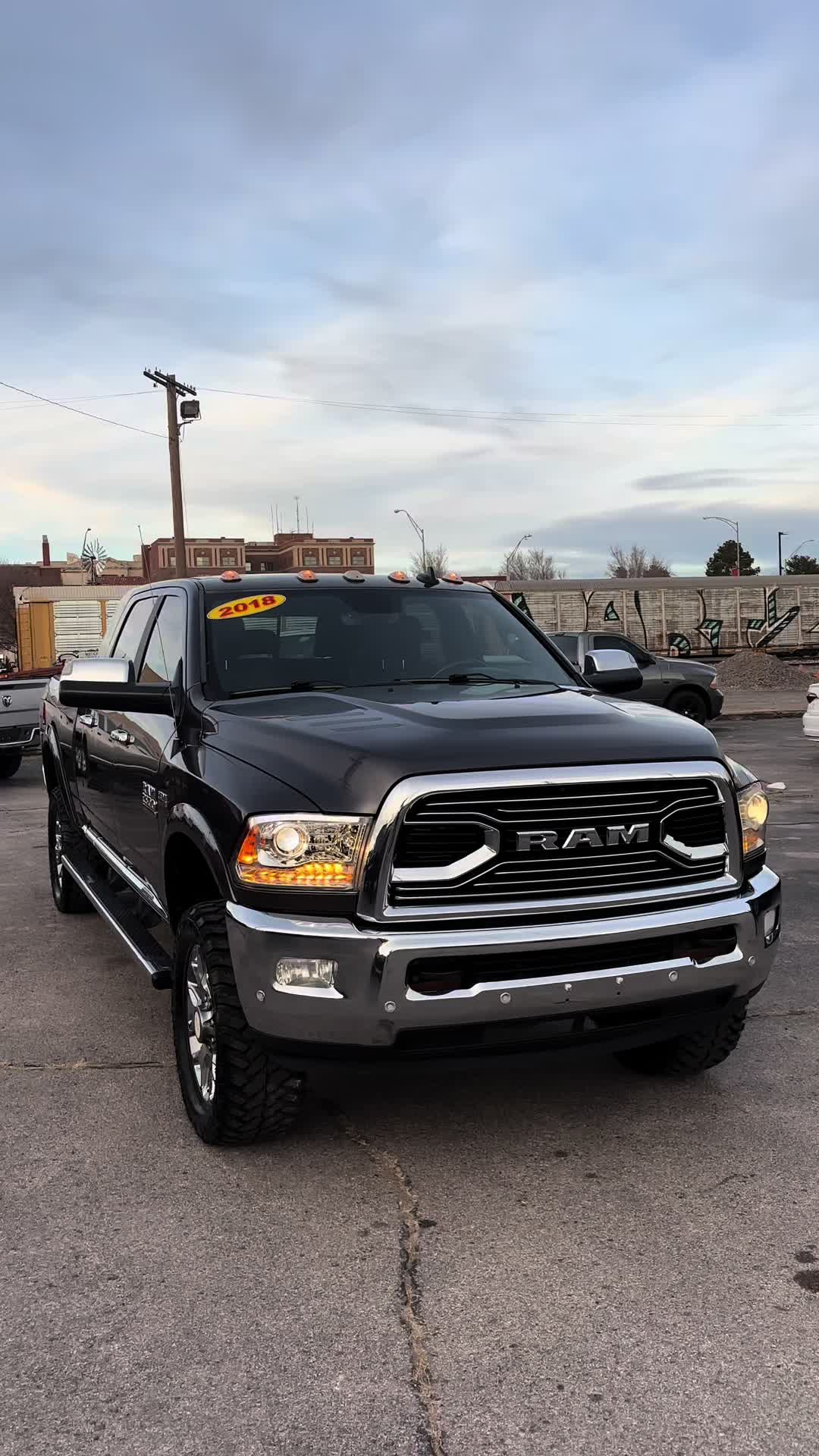 @Jesus T. “El Mexicano Auto” ๐
