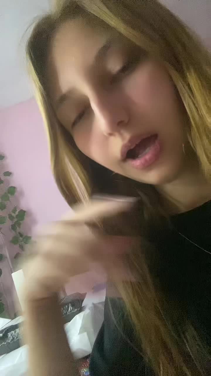 @𝐙𝟑𝐡𝐫𝟒𝐯𝐬𝐩*ੈ✩‧