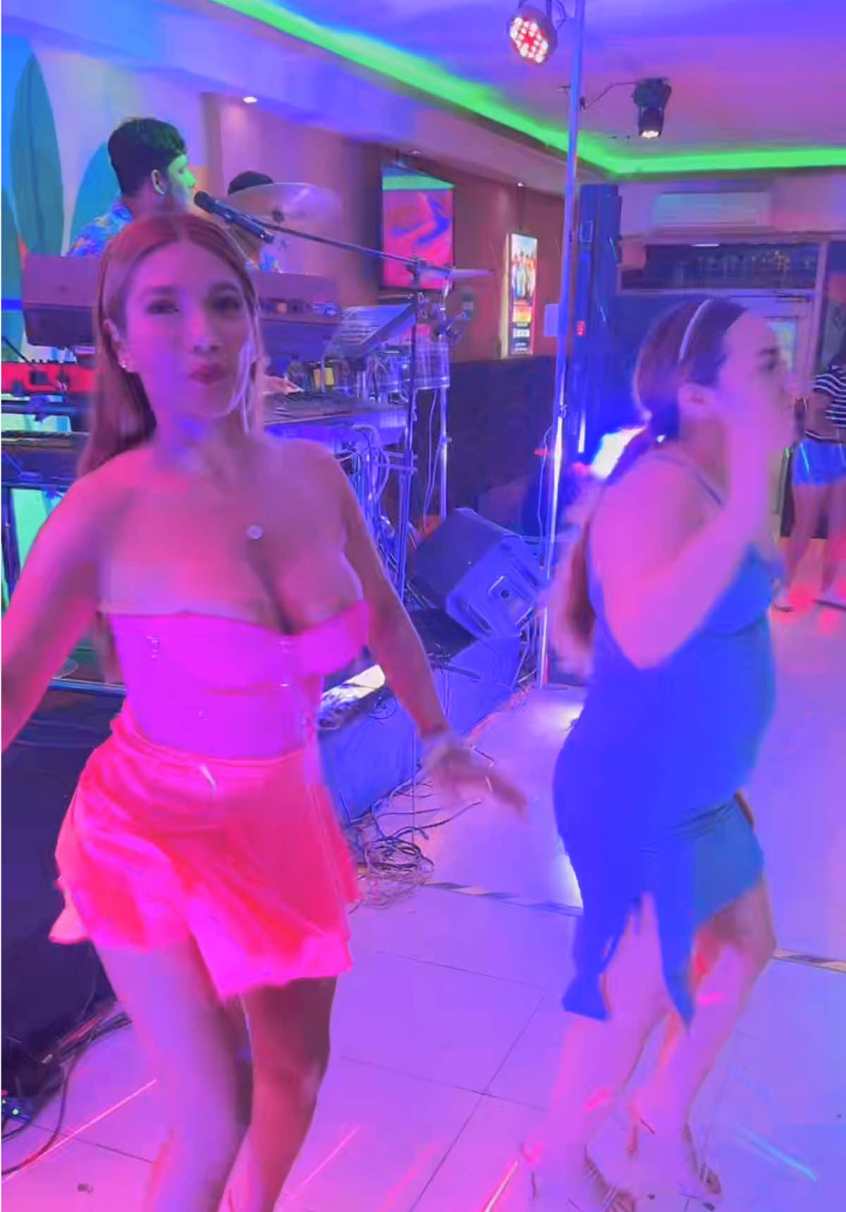 @Nicole Isabella
