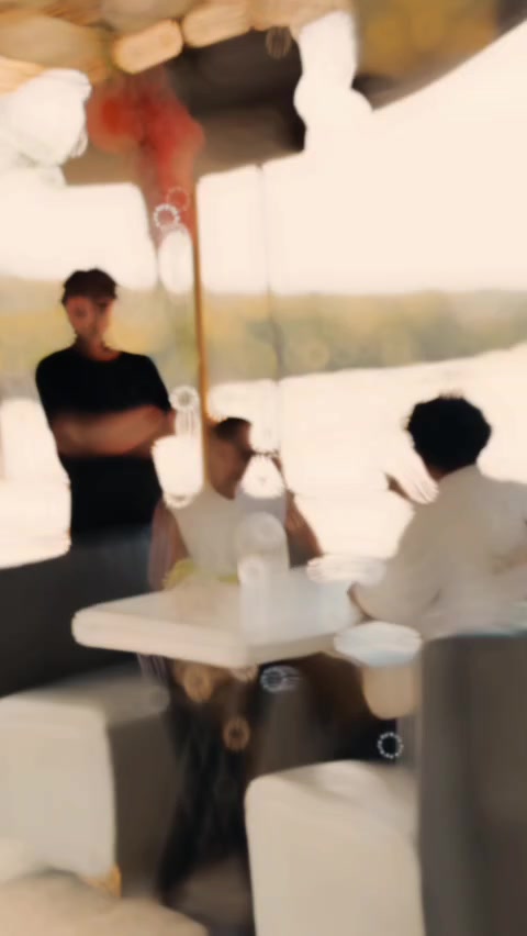 @Łalit_______>33