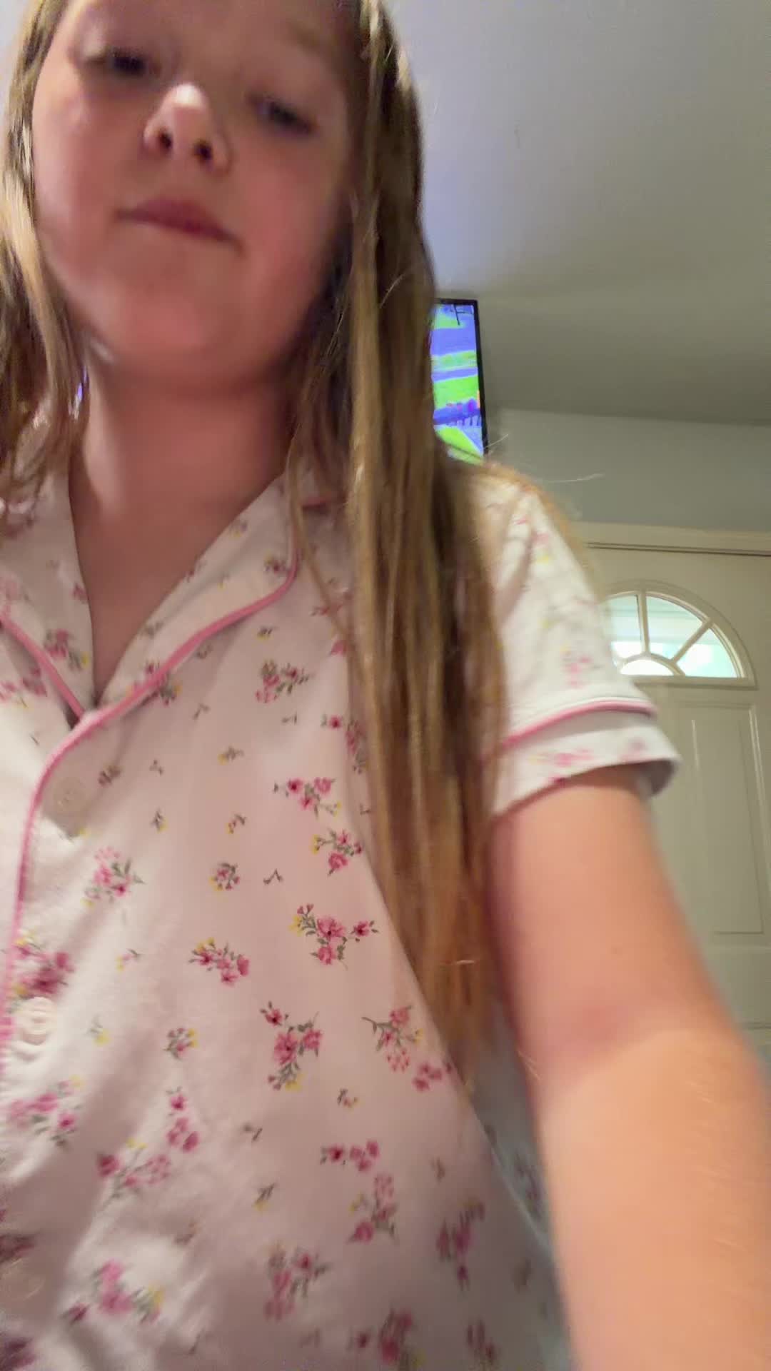 @Ariana