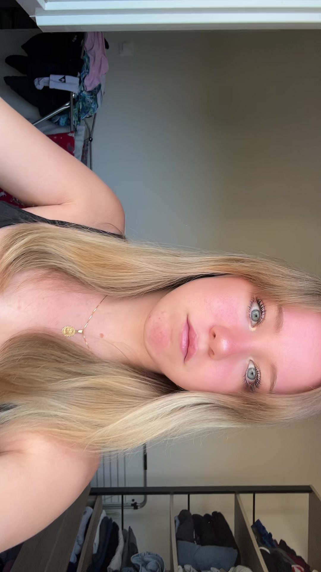 @Loanne🧿⭐️