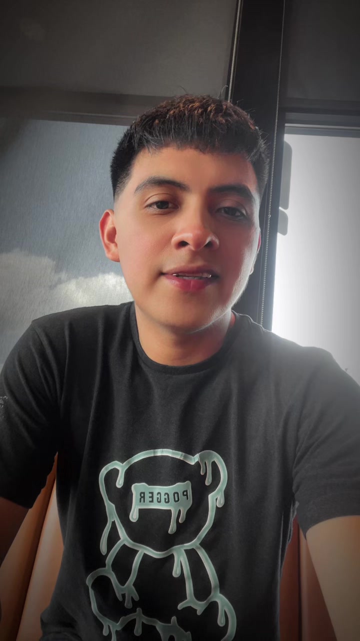 @Manu monte RL🐦&zwj;🔥
