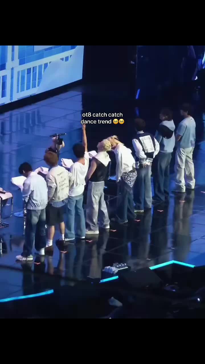 @ꨄ