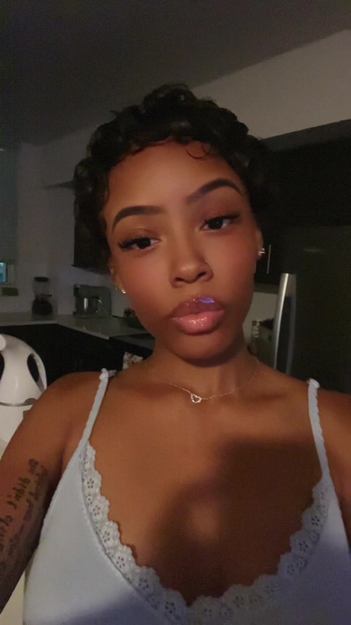 @sexy lexie