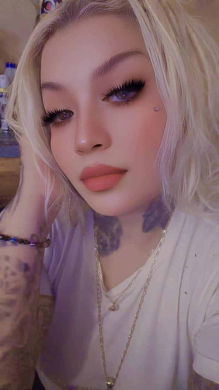 @Blonde