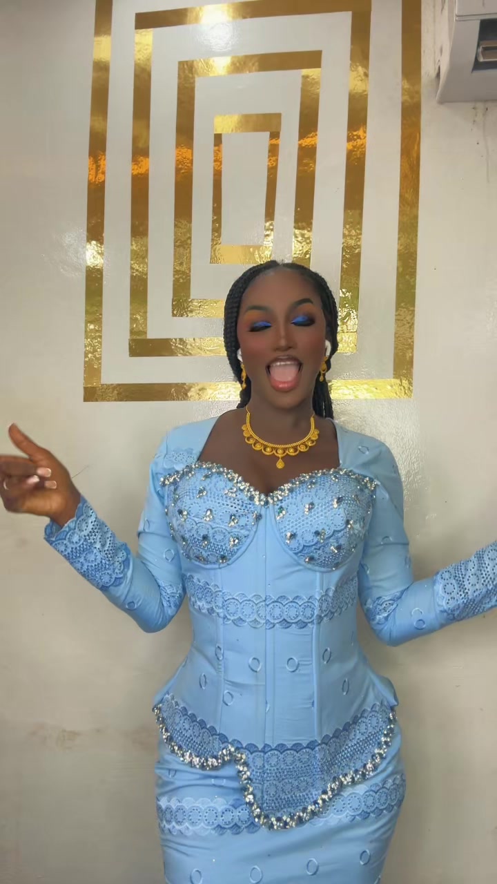 @👑Queen Sona 👸224🇬🇳🇫🇷