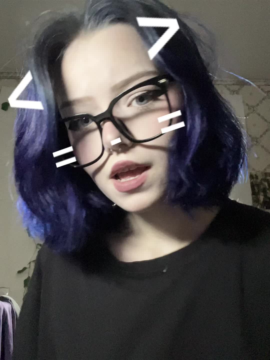 @・✧𝔦𝔪𝔞𝔰𝔩𝔲𝔱✧・