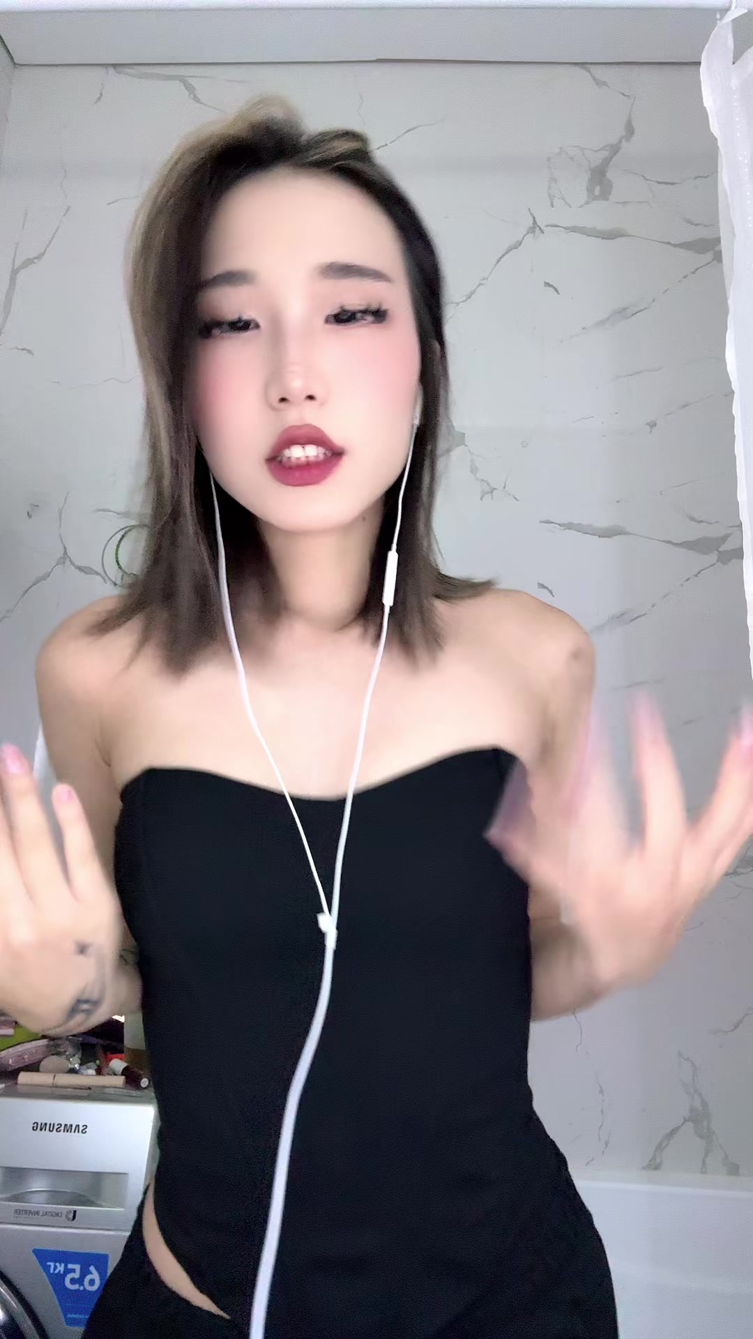 @Аselina_0606💗