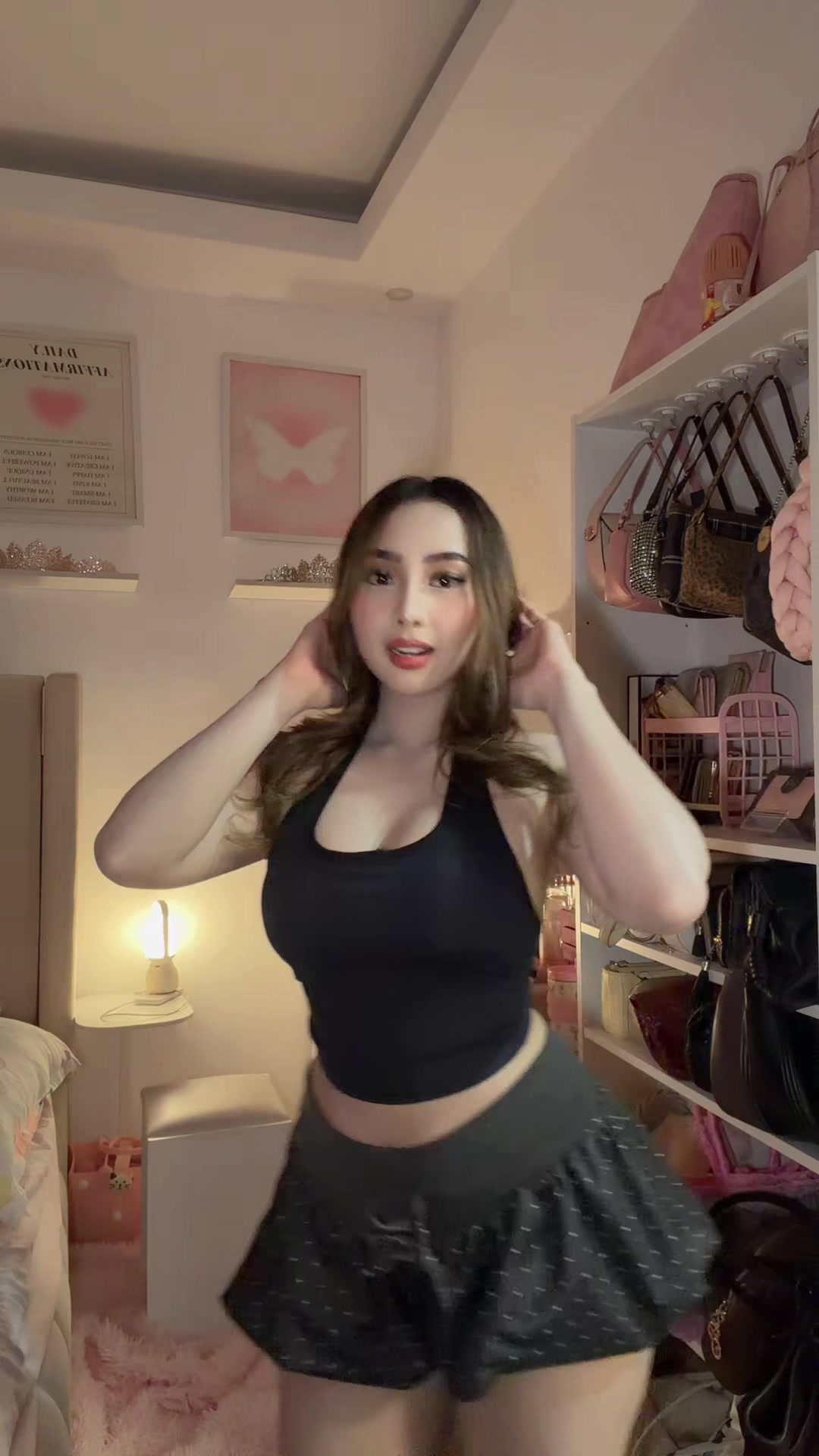 @Khai