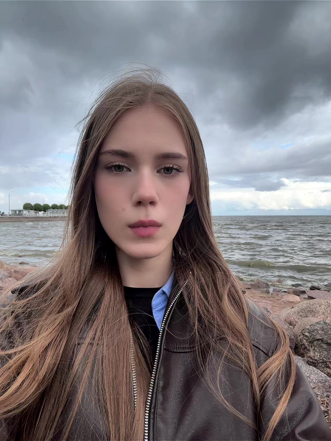 @не лиза