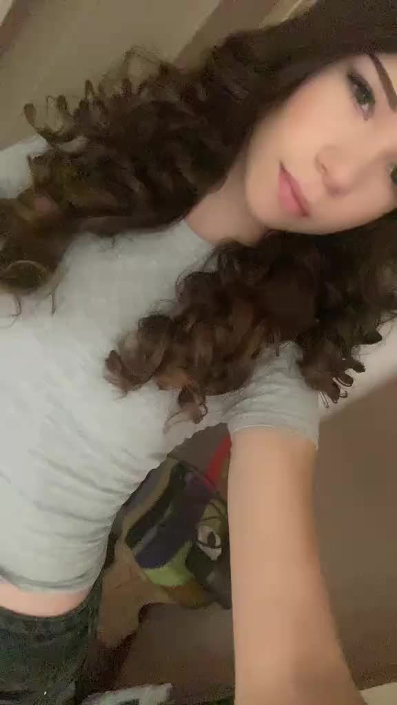 @sakyra