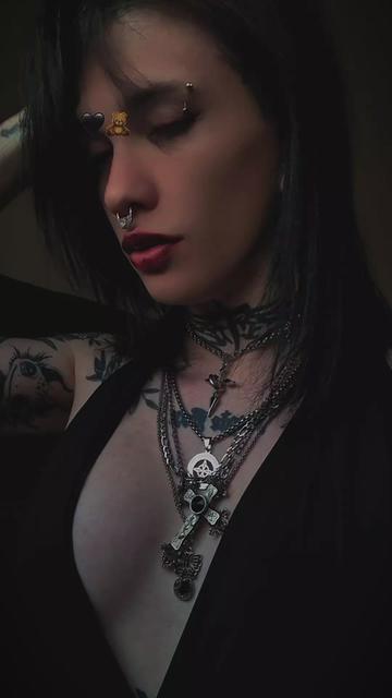 @🦂🖤♔♱A𝖓𝖌𝖎𝖊 𝕱𝖔𝖝♱♔🖤🦂