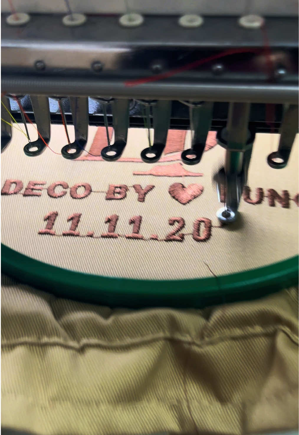 @Una_Embroidery