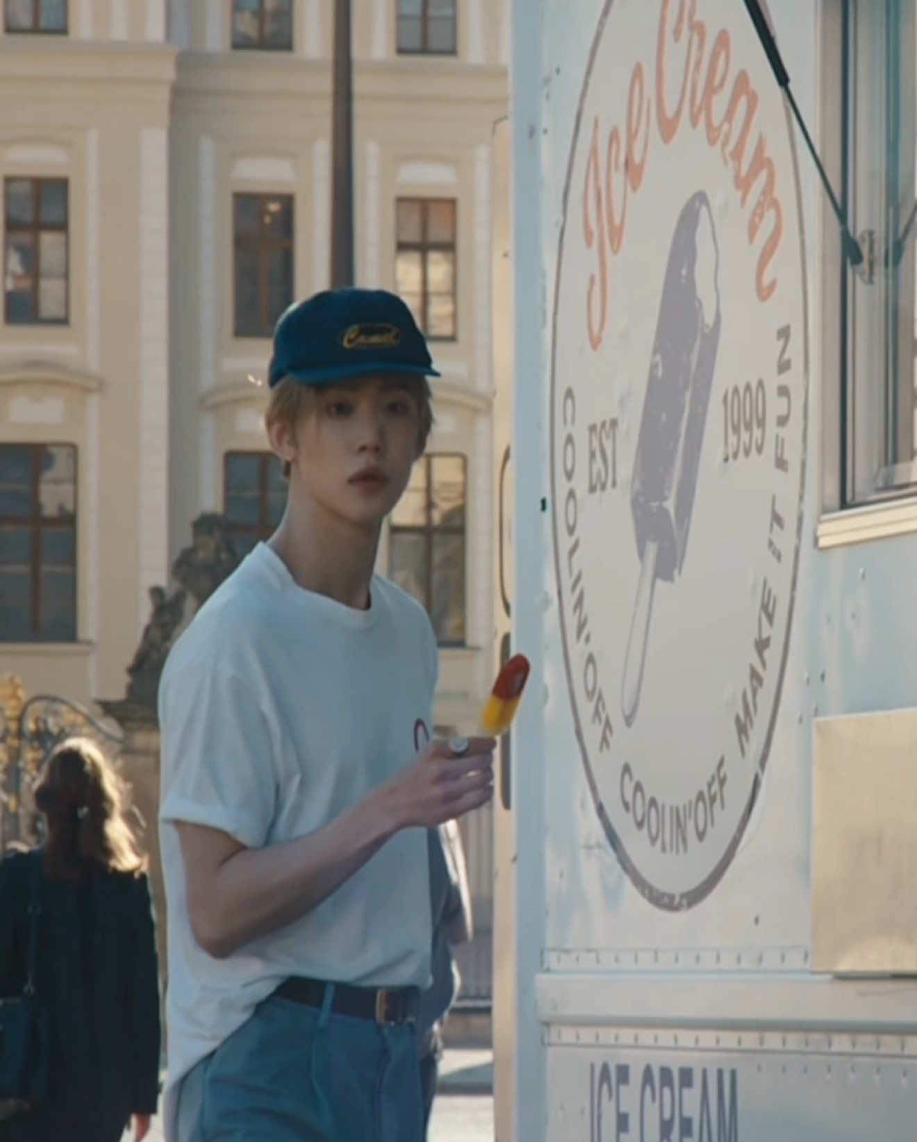 @YJ