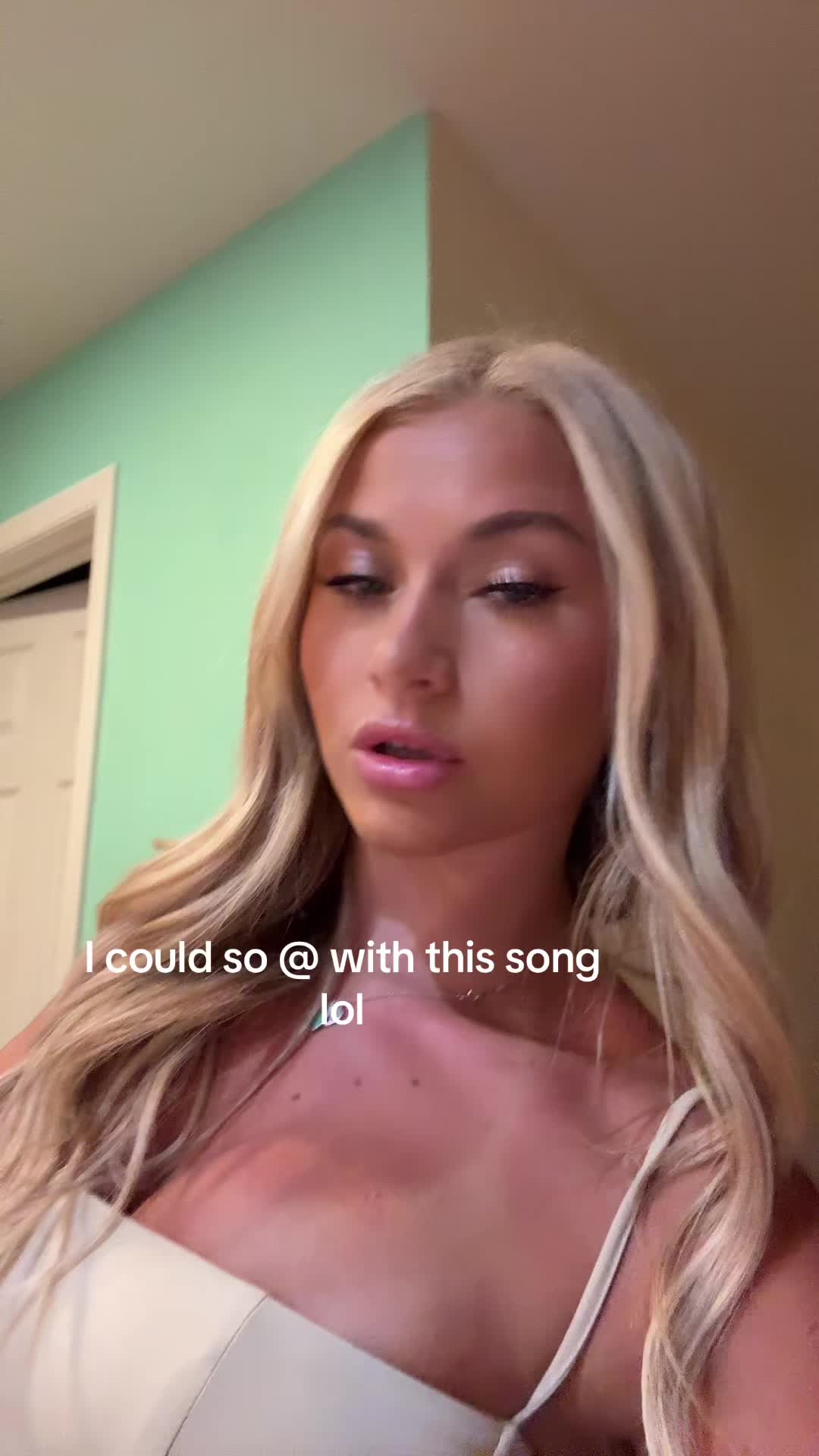 @sydneylauren🧿
