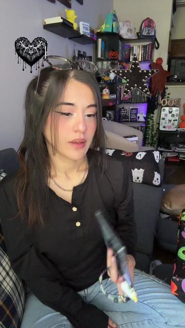 @Lizzy⛓️🧿🧸🖤