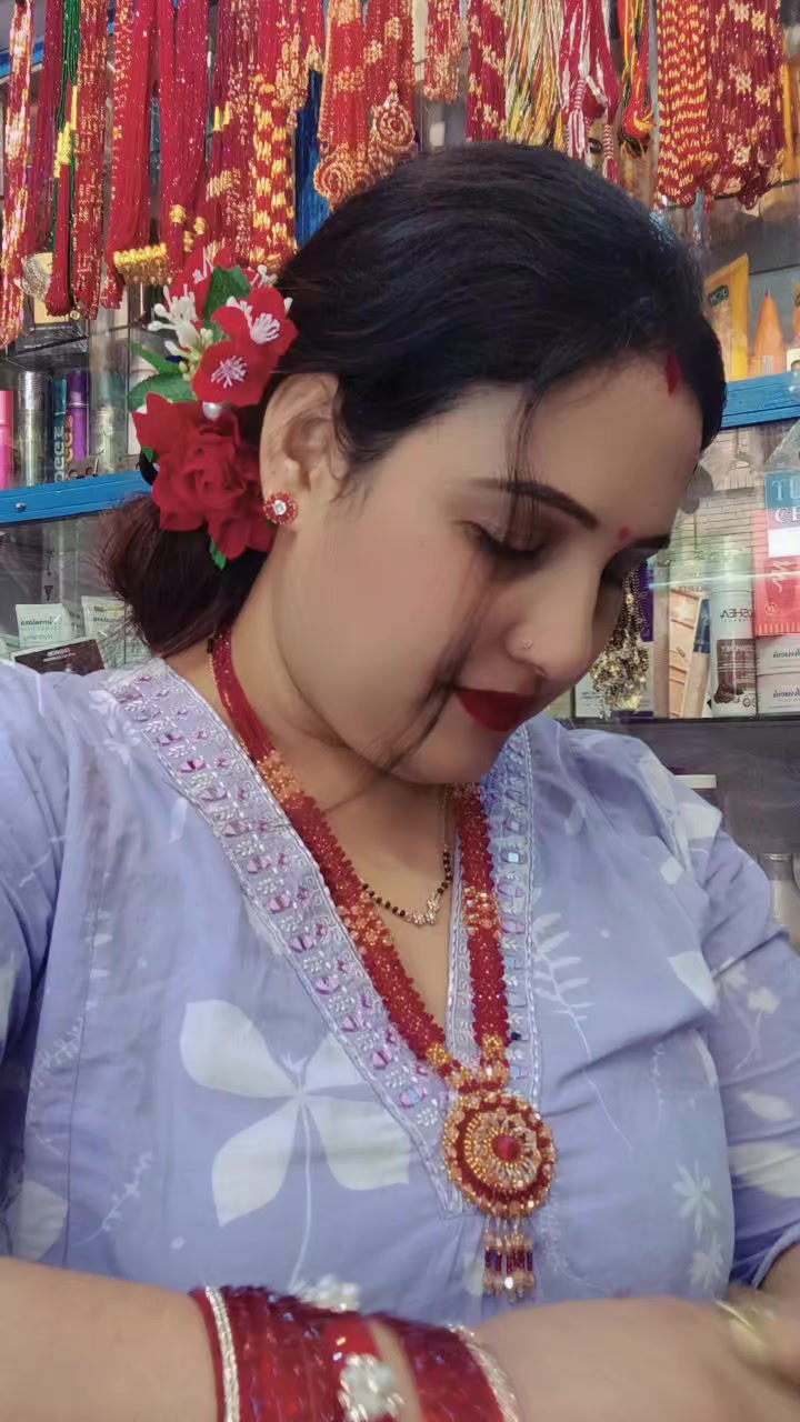 @santoshi