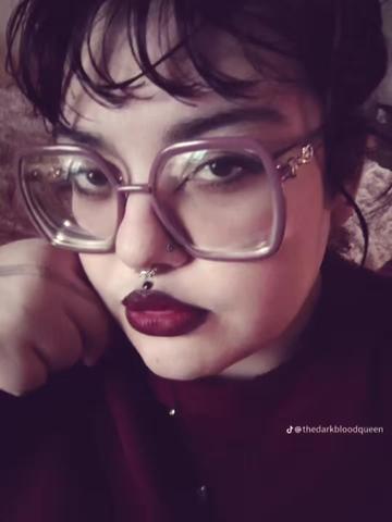 @Artsygirl😈