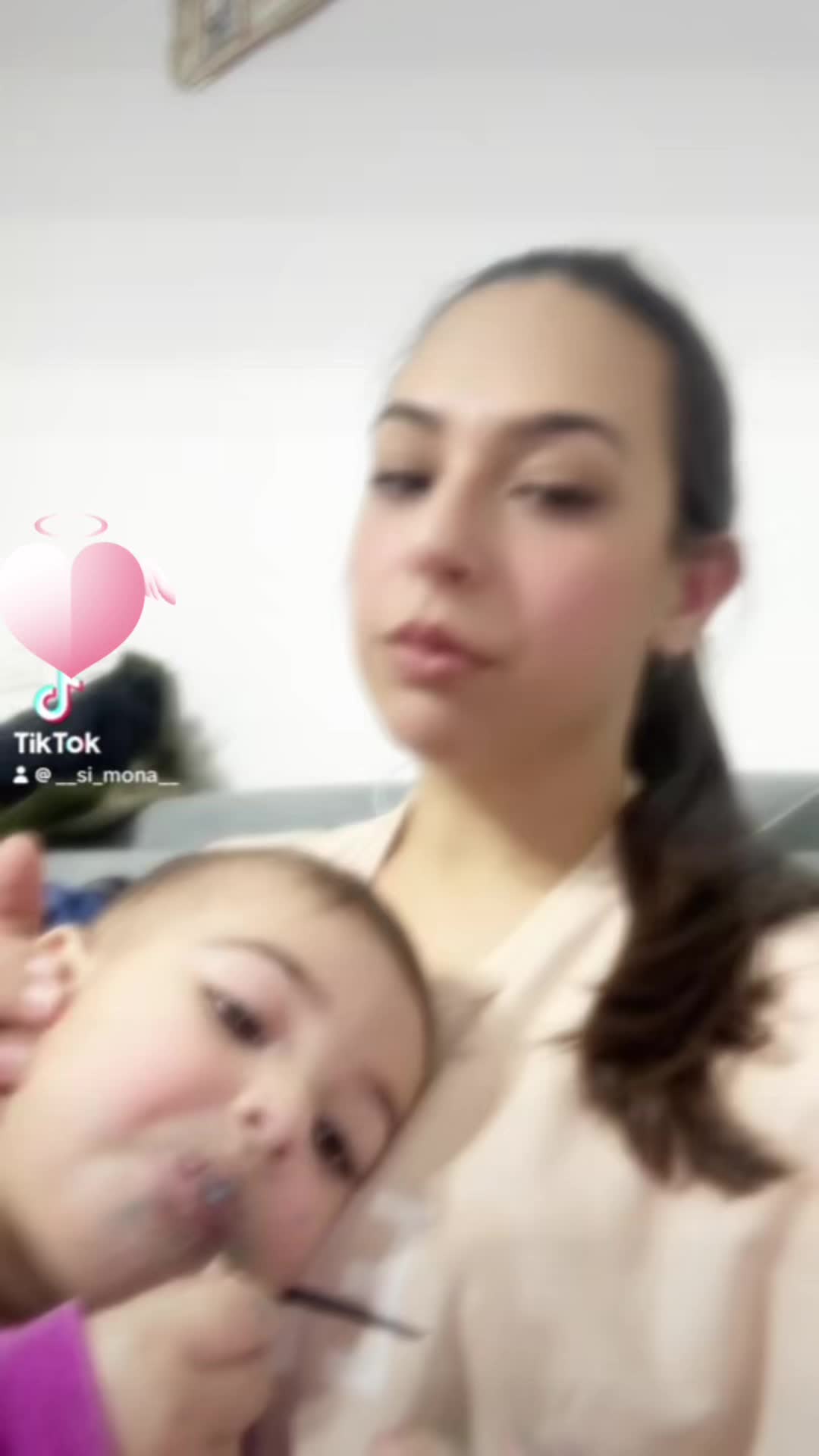 @Monaaa