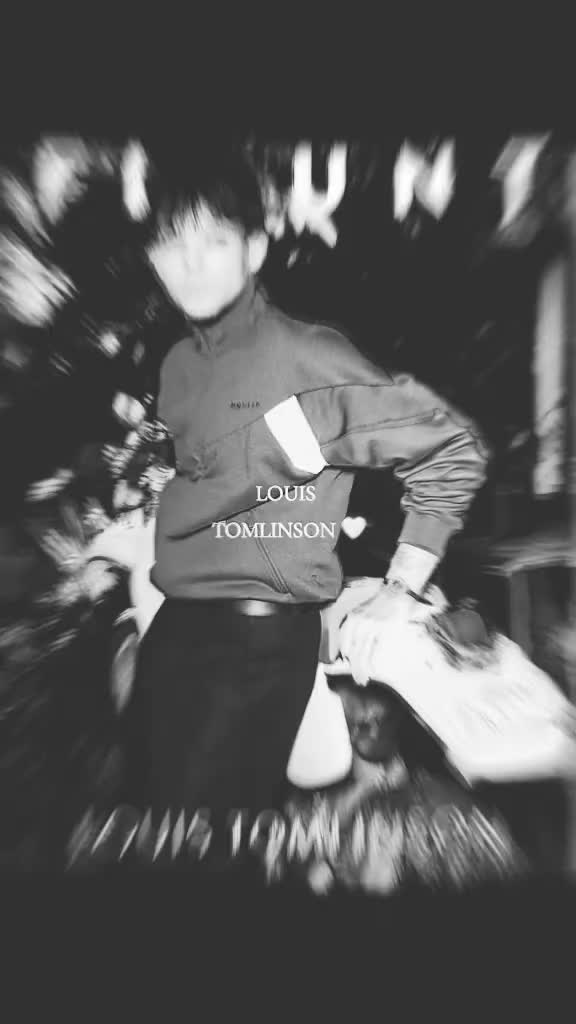@Kellie Kelloggs 💙 Love Louis