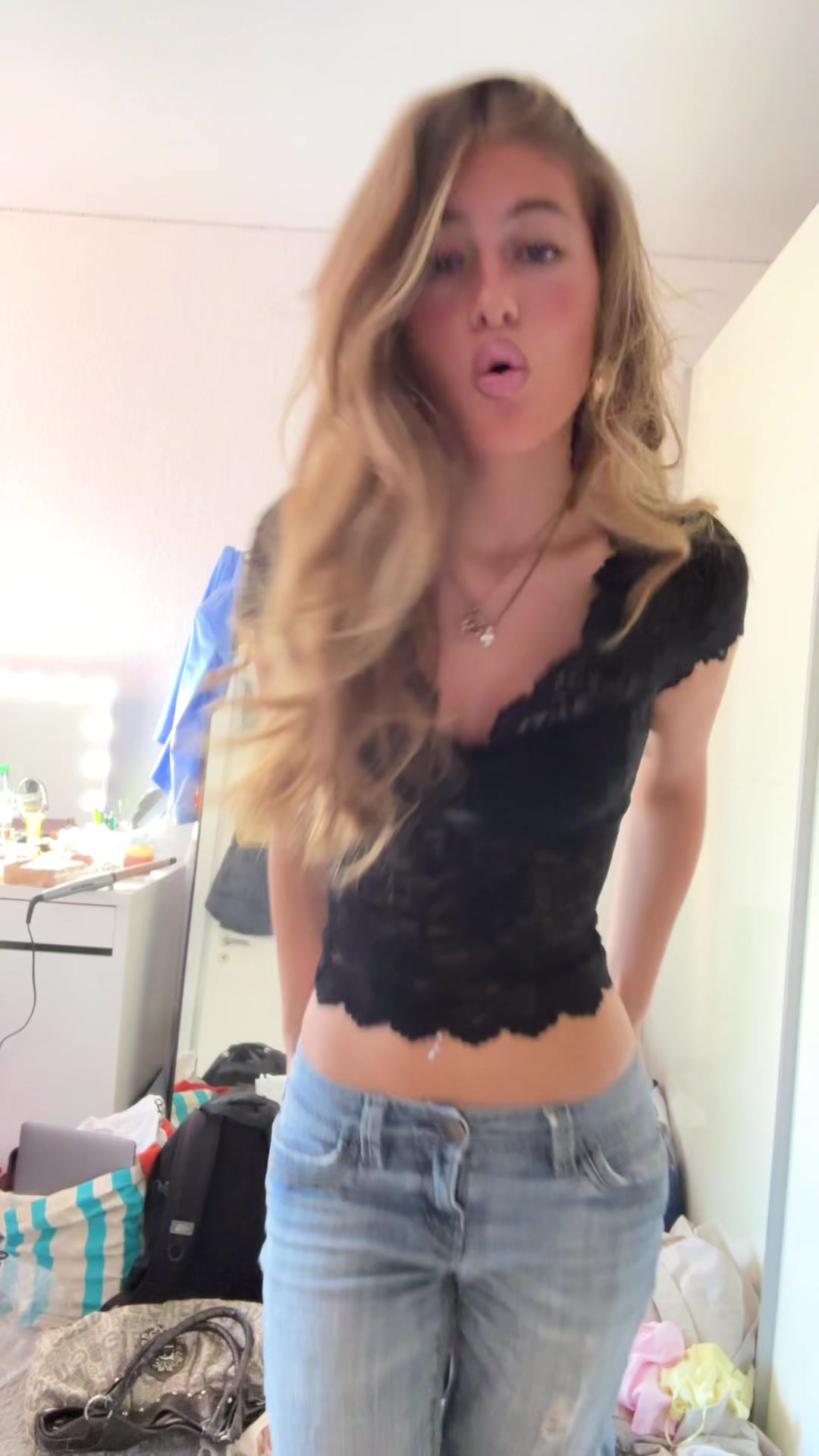 @user5559275555