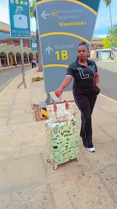 @Njeri Ndung'u🧡