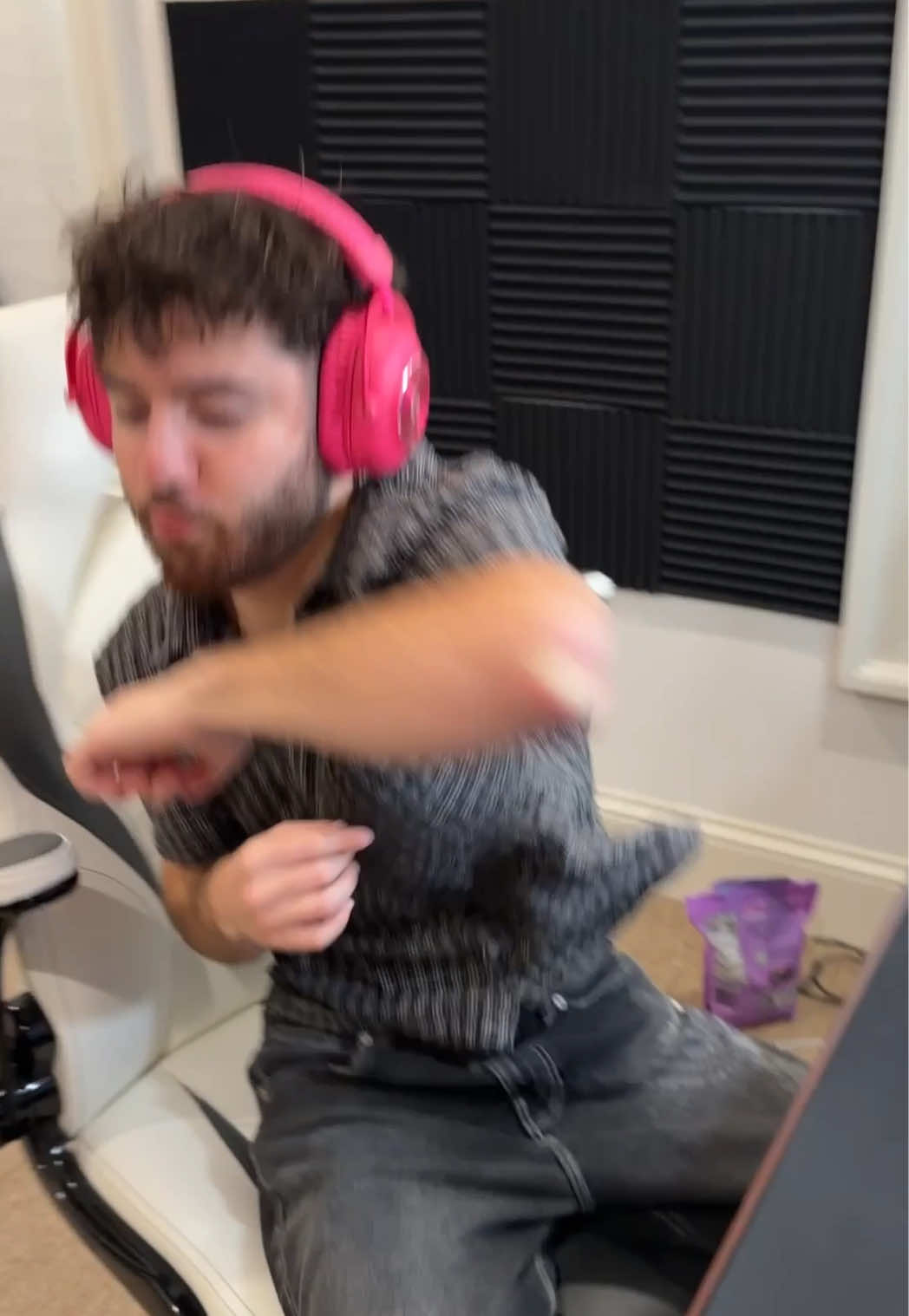 @YeSquad