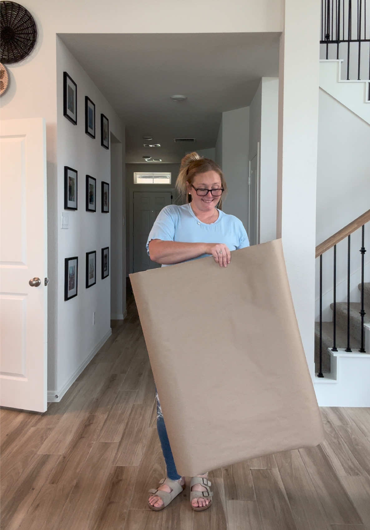 @Lindsey | Banner Artist & Mom
