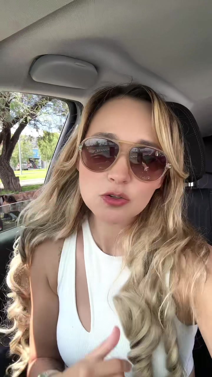 @Vivi