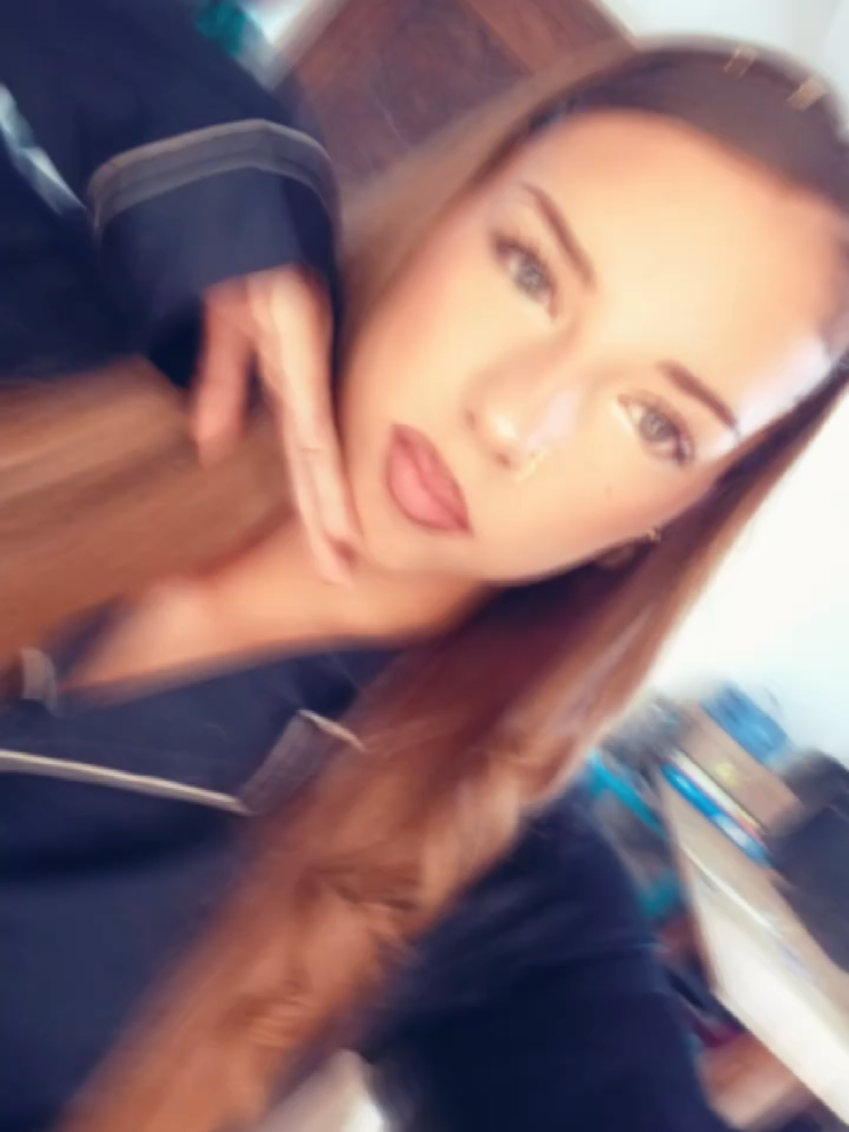 @L I L O U ꨄ