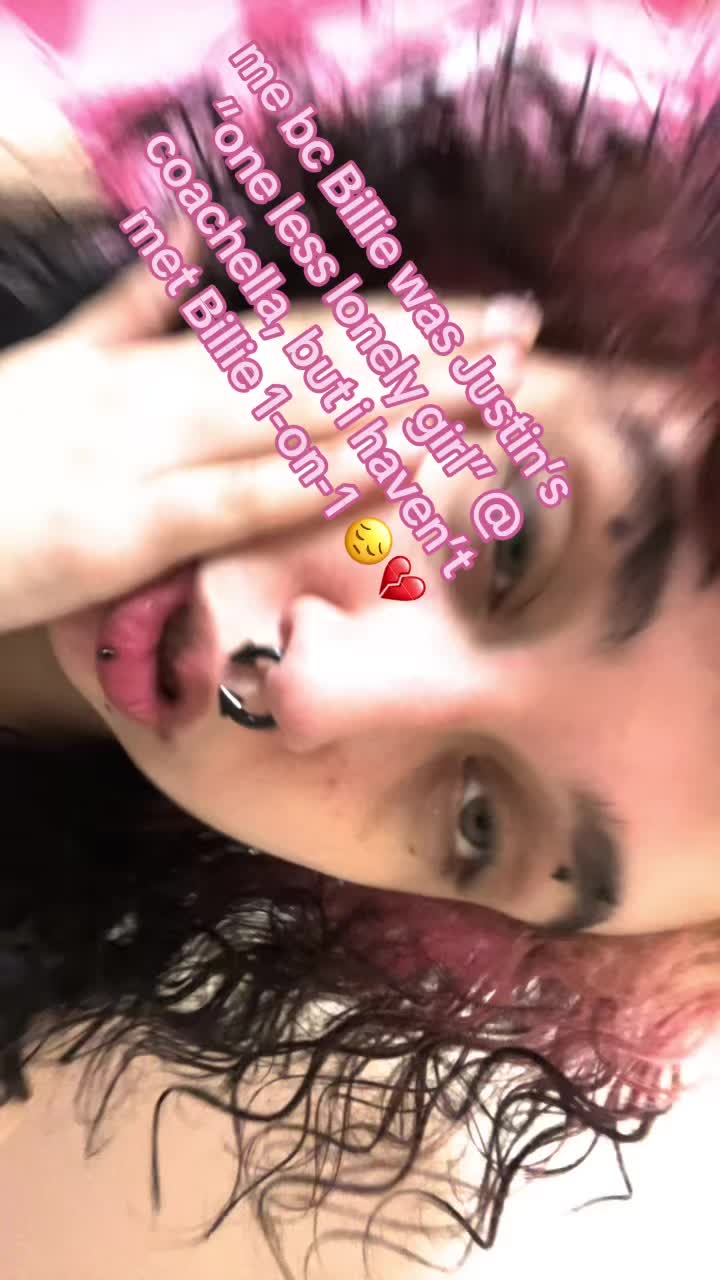 @.g0ldwing._.billie.