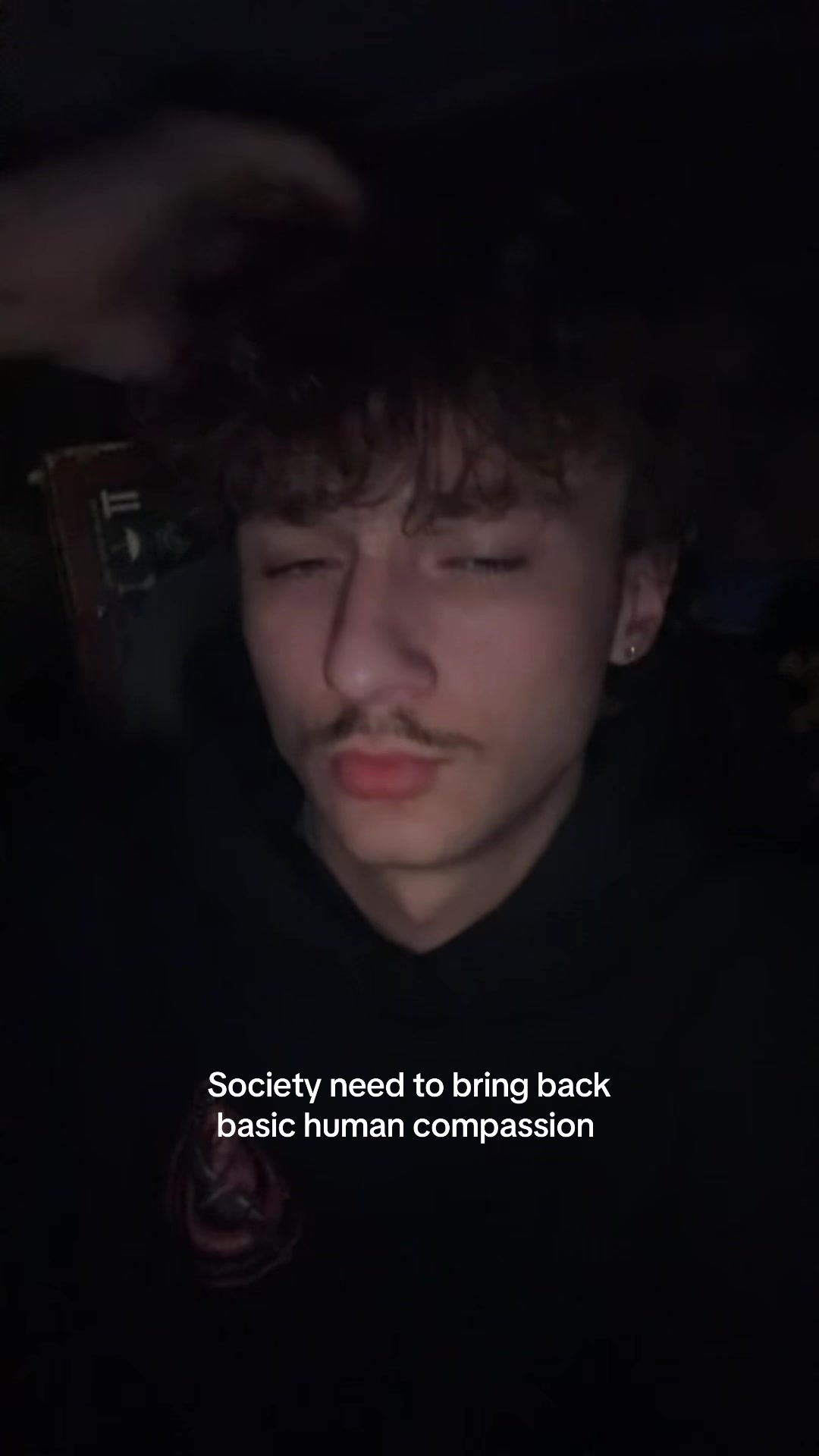 @♛