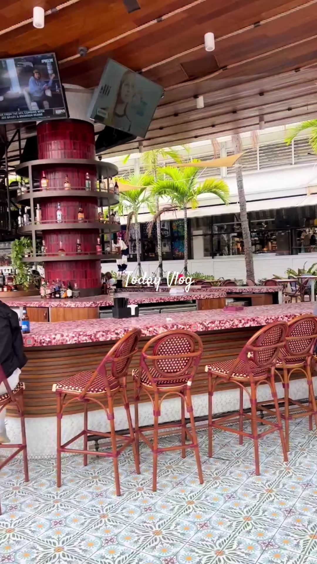 @Allure King