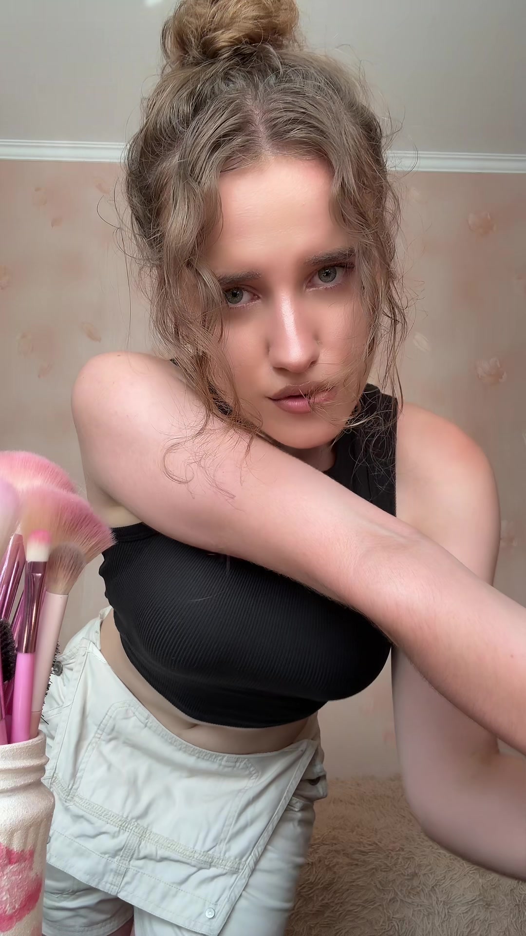@olya makima