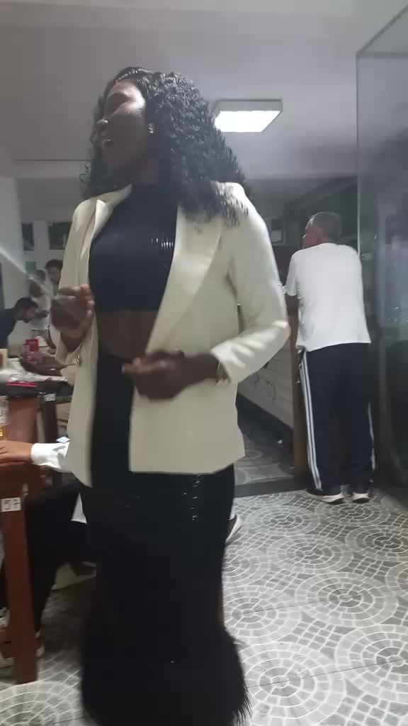 @Marta Henriques🇦🇴🇨🇩