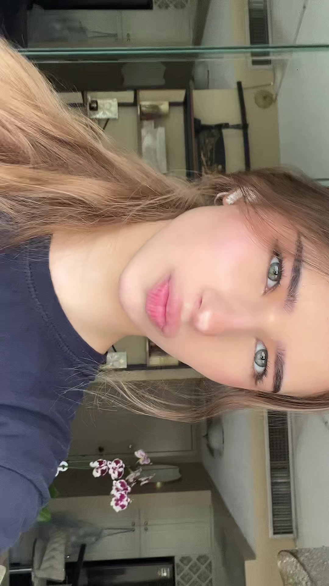 @lizka