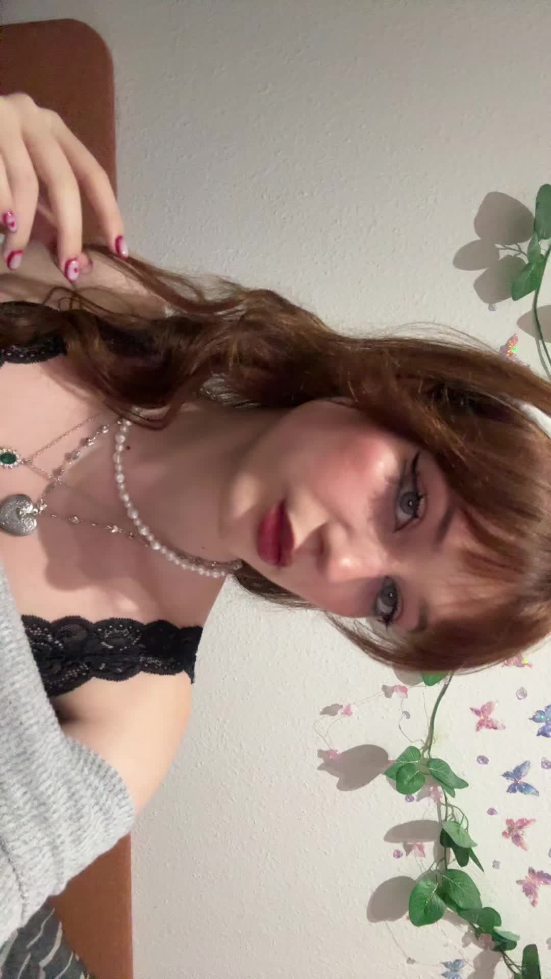 @真莉花 ₊˚ෆ
