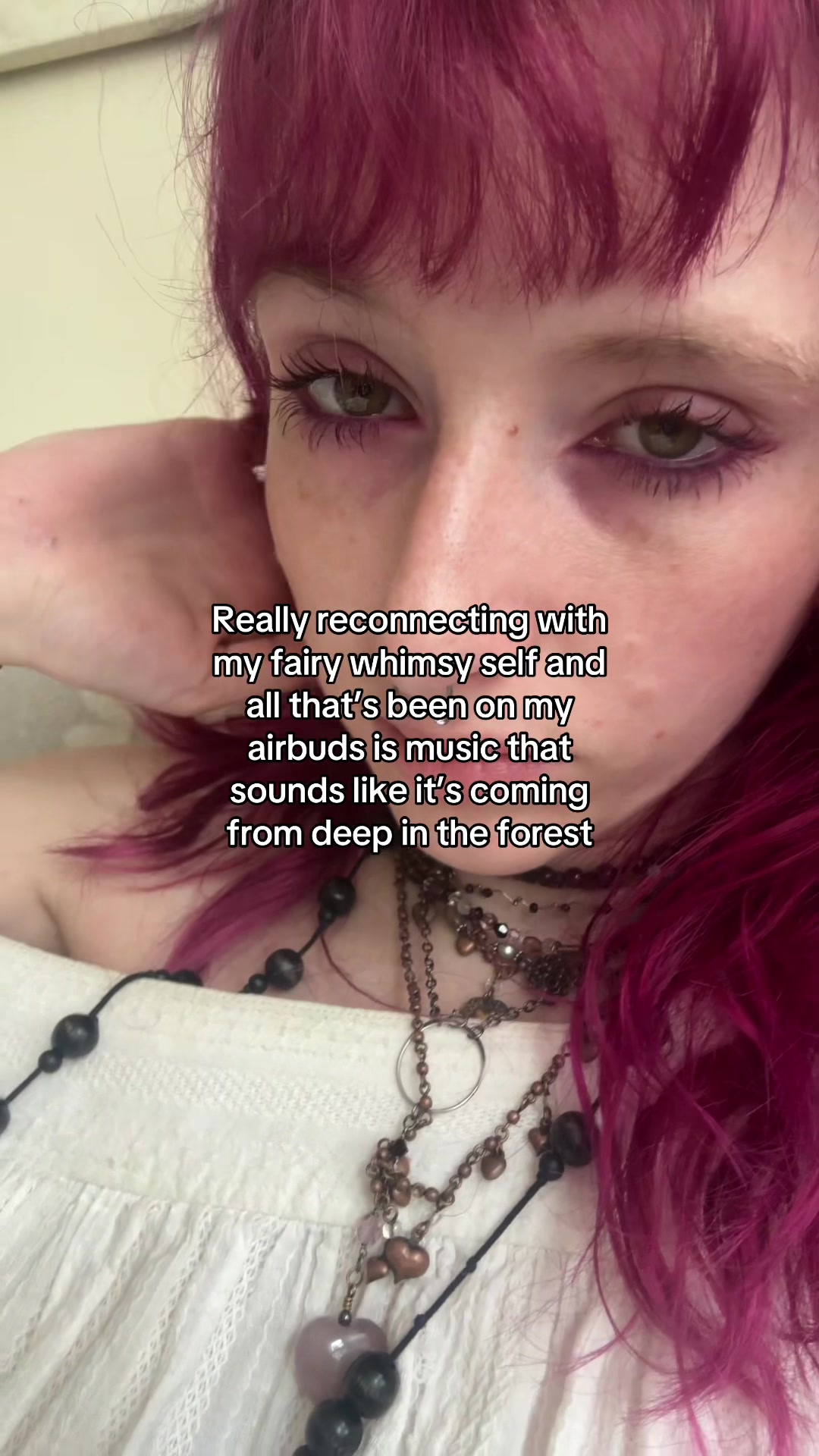 @emily.airbuds