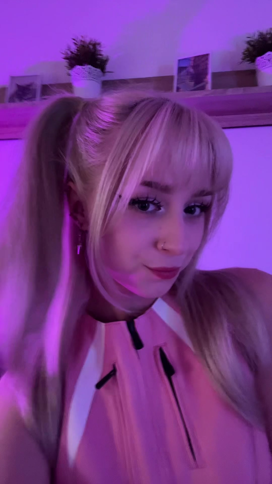 @Nyalina